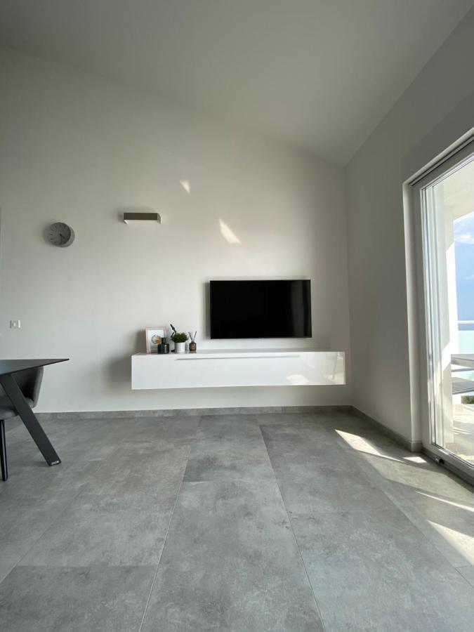 Divine Moments Apartment *