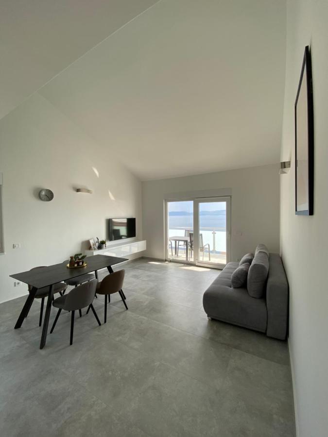 Apartment Divine Moments